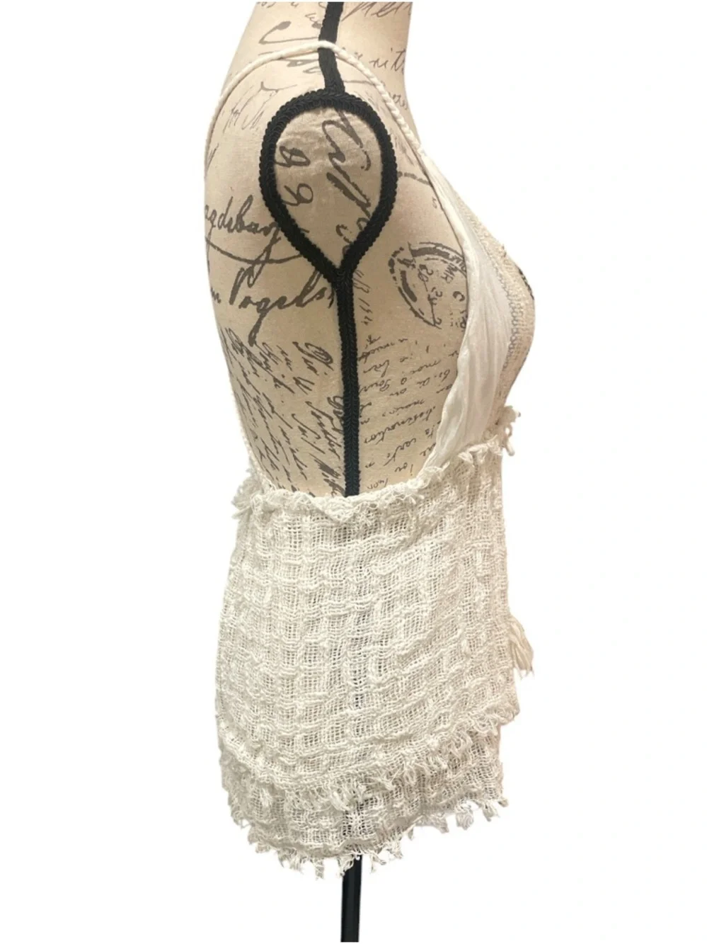 PAHIESA Formentera Boho Crochet Gauze Tie Front Top Open Back Fringe - Picture 7 of 9
